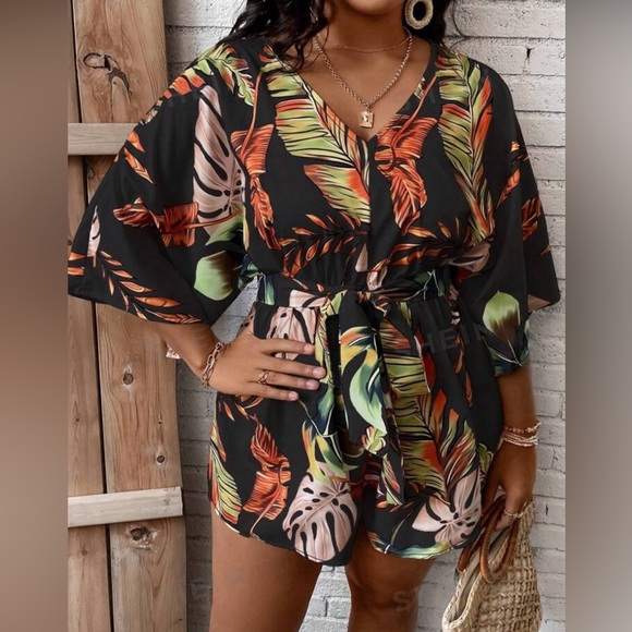 Tropical Vibes Tropical Print Belted Romper - Picture 6 of 7